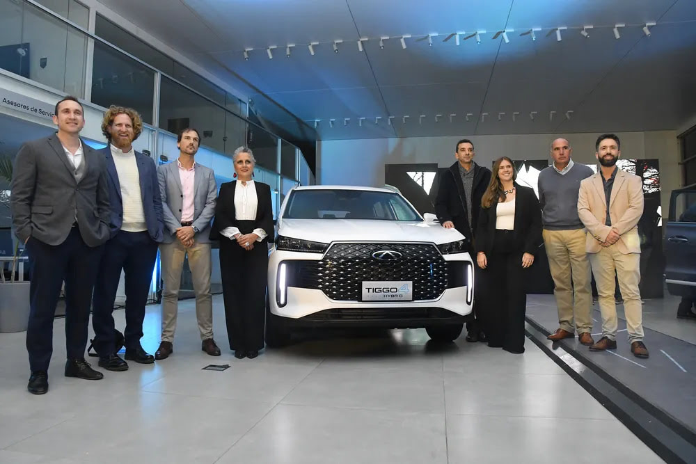 Llegó a Uruguay la Chery Tiggo 4 Full Hybrid